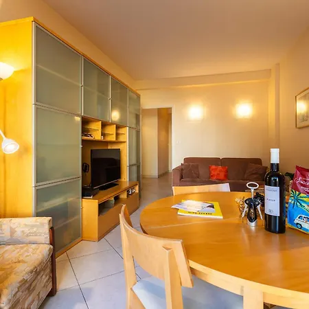 Le France-Massenet Ap3015 By Riviera Holiday Homes-2
