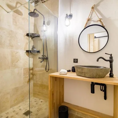 Charmant Appartement - Saint Paul De Vence Village-3
