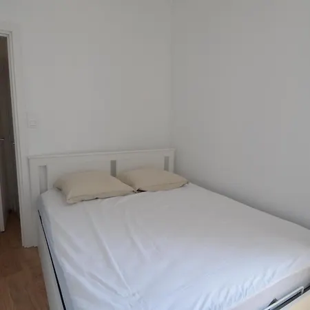 Cosy Apartment Next To Sea And Tramway In Nice-3