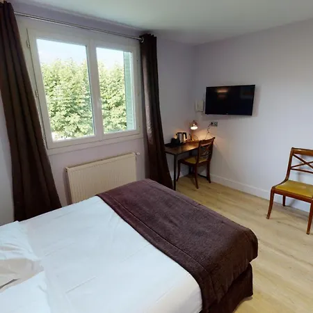 Logis Auberge Saint Simond-3