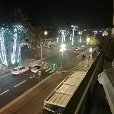 Promenade Holiday - Sea Front Palatin-2