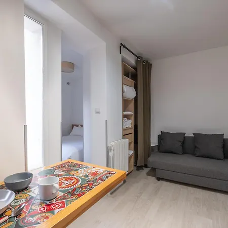 Residence Clignancourt-2