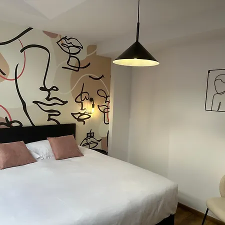 Hôtel Le Dormeur du Val-2