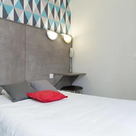 Hotel Paris Panam-Pere Lachaise-Place Gambetta-Hopital Tenon-Republique-2
