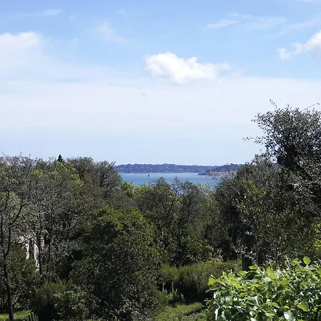 Les Bastides 30282-2