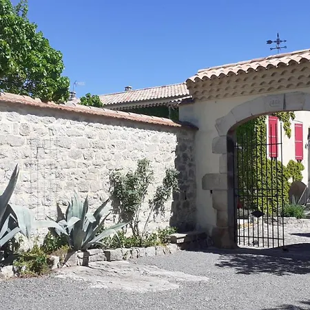 Gîte le MAGNAN, 50 m2, charme, nature, terrasse, piscine chauffée, sud Ardèche-3