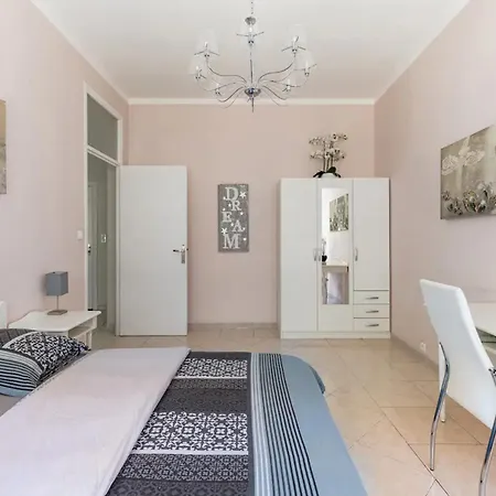 Notre Dame - Huge Sunny Modern 2Br Flat - Terrace-2