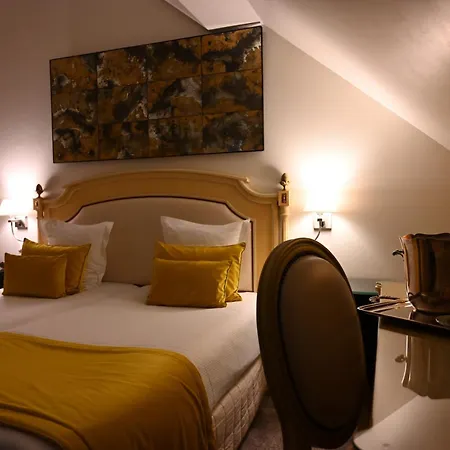 Hotel La Villa Eugene-3