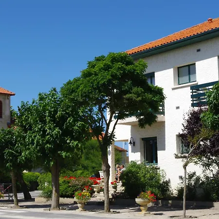 Hotel des Pins-2