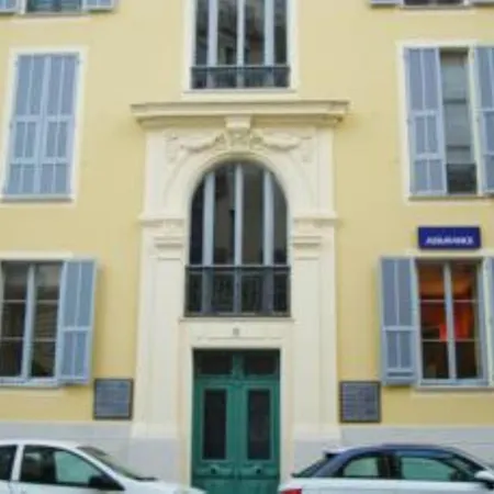 Nice Riviera Sweet Home Chambres d'hotes-2