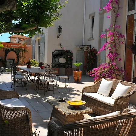 Villa Valflor Chambres D'Hotes Et Appartements-2