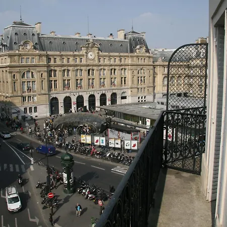 Hotel Bellevue Saint-Lazare-3