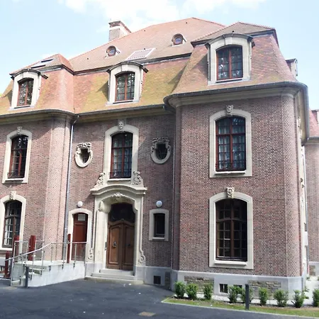 DOMITYS - Le château de la Pilule-2