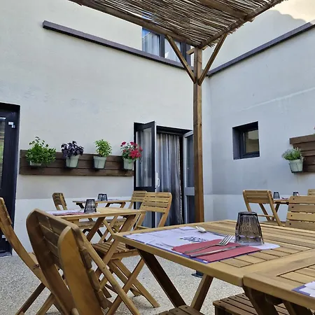 Hôtel Inn Design - Restaurant L'Escale-2