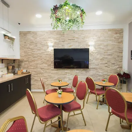 Hotel Parisien-2
