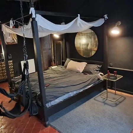 Love Room Perpignan- Nuit Insolite En Amoureux- 35Mn De Perpignan-3