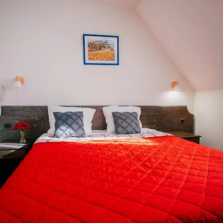 Hotel Le Montaigu-2