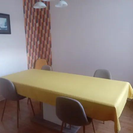 Chambres d'Hôtes Les Muriers-3
