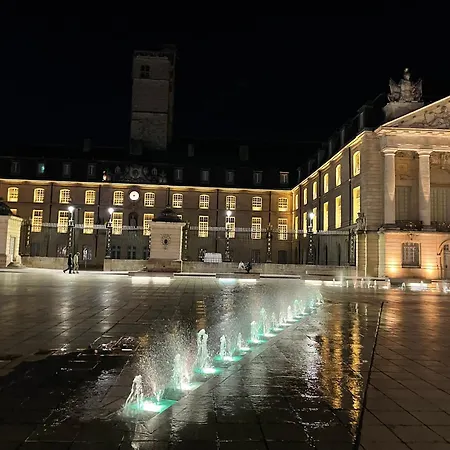 Alfred Suites - Appart-Hotel - Dijon - Centre Historique-3