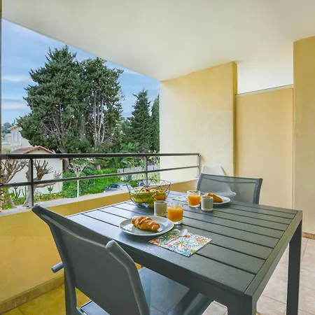 Magnifique studio au calme, Climatisation, Parking, Wifi.-2