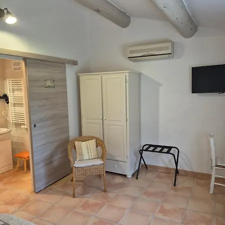 Mas Clement - Chambre et table d'hôtes-3