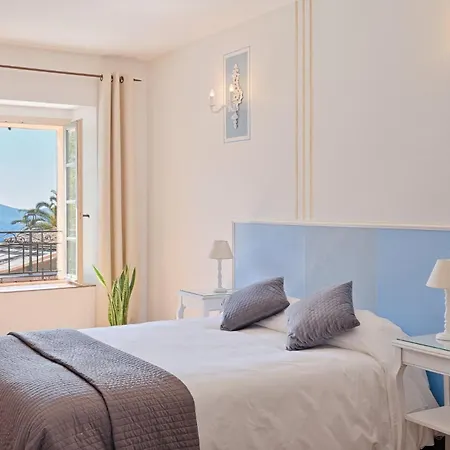 Hostellerie du Cigalou - Les Collectionneurs-2
