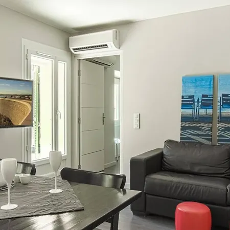 My Casa - Joffre 9 - Near Massena Square - Terrace-3