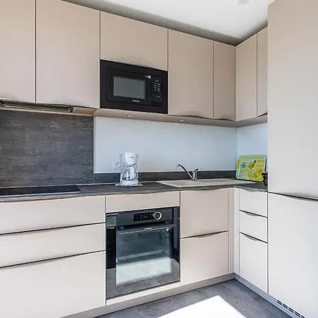 Apartment Les Bougainvillees By Interhome-3