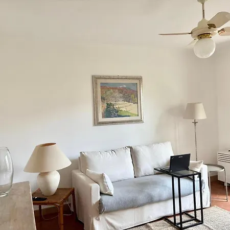 Appartamento in Saint Tropez centro di 2 locali con aria condizionata Wi-Fi e disponibilità parcheggio-2