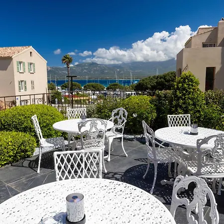 Hotel L'Abbaye-3