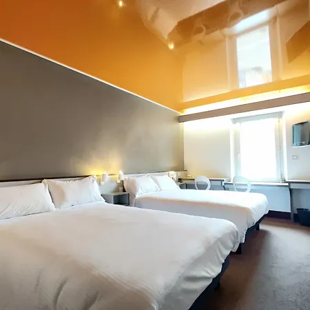 Hotel Le Lons-3