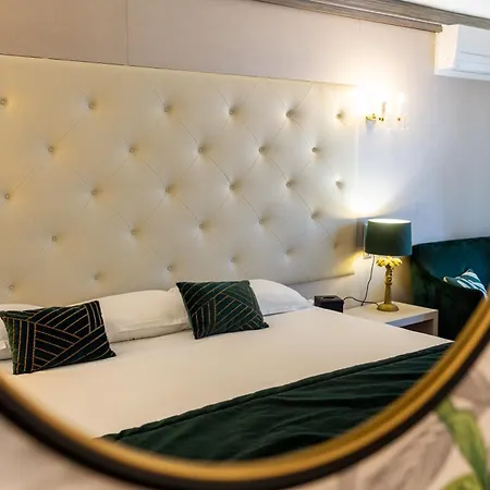 Hotel Le Fouquet'S-3