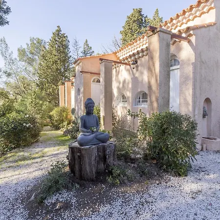Villa In Frejus With Private Pool & Beach Nearby-2