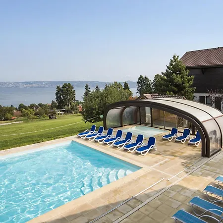 Résidence Odalys Les Chalets d'Evian-2