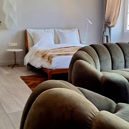 Les Suites Massena-2