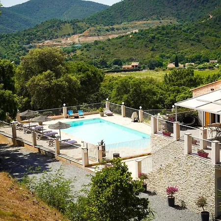 La Villa Nais PADEL&PISCINE -Suites&Appartements-3