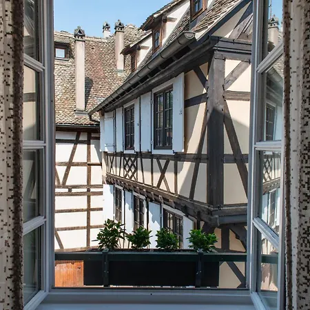 Hotel & Spa Regent Petite France By Stay Collection-3