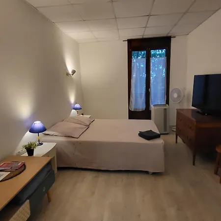 Residence Adele - Chambres En Toute Autonomie-3