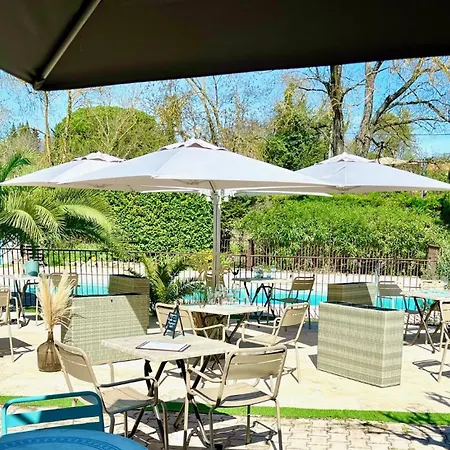 Logis La Bastide des Golfs-2