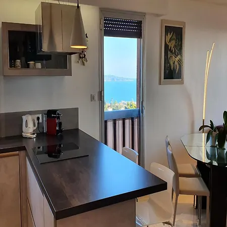 Apartment In Nice With Sea Views-2