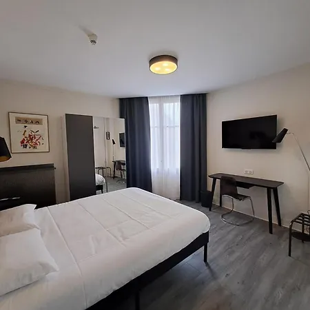 Trianon-3
