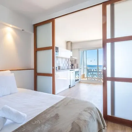 Rare! 2-Br Seafront Apartment-3