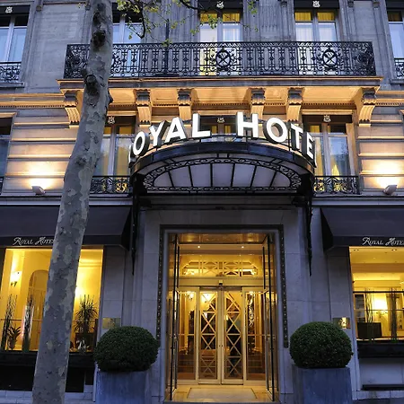 Royal Hotel Paris Champs Elysees-3