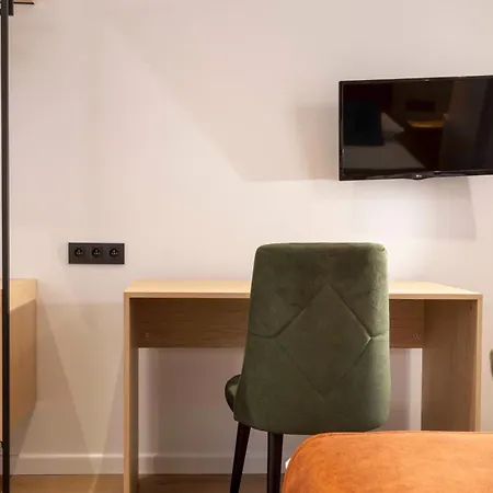 Hotel Espace Champerret-2