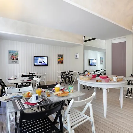 Hotel Le Roncevaux-3