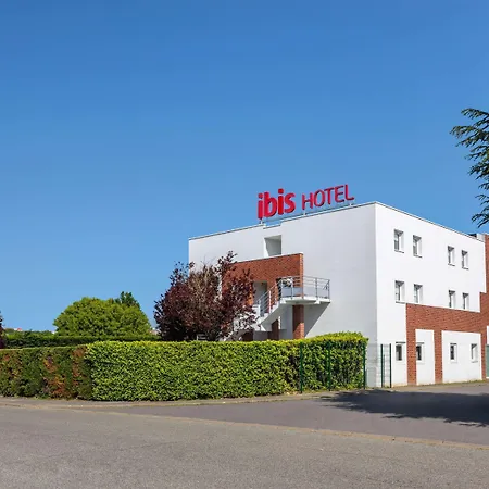 Ibis Massy-2
