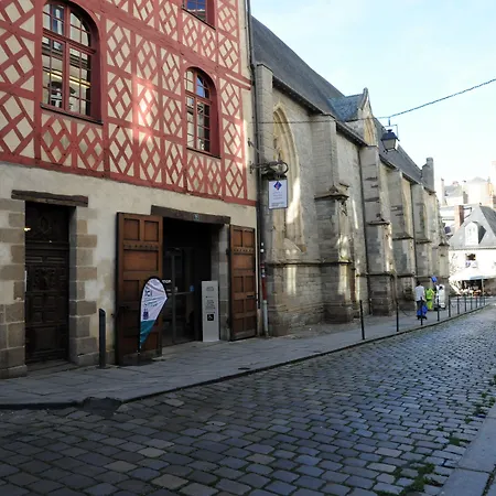 Mercure Rennes Centre Place Bretagne-2