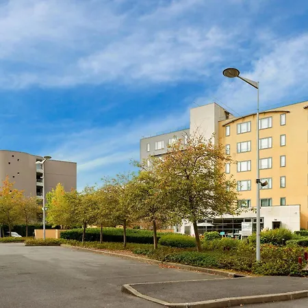 B&B Hotel Paris Grand Roissy Cdg Aeroport 4 Etoiles-3