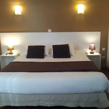 Hotel Du Midi-2