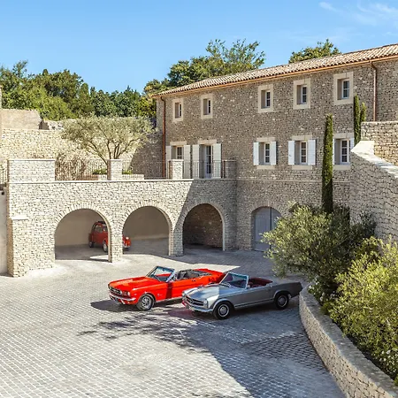 Airelles Gordes, La Bastide-2